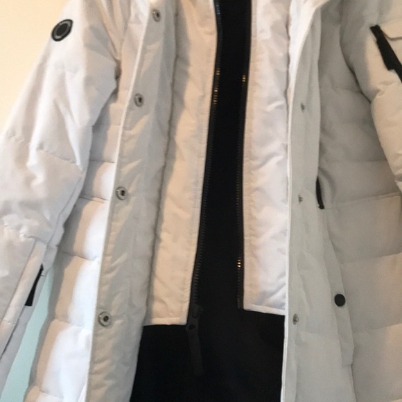 Winter jacket - Picture 3 of 6